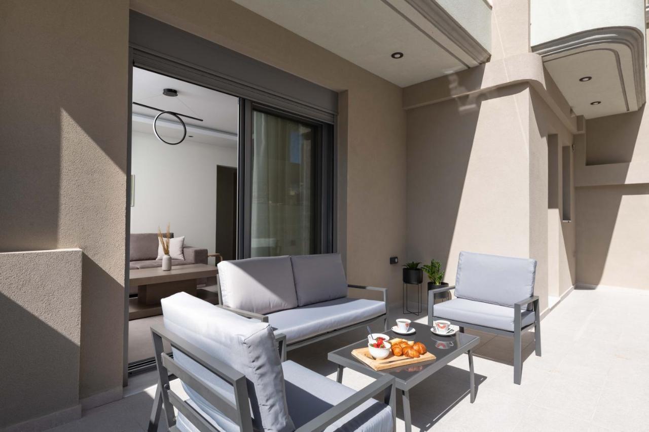 Tsatos Luxury Residence Kremastí Exteriör bild
