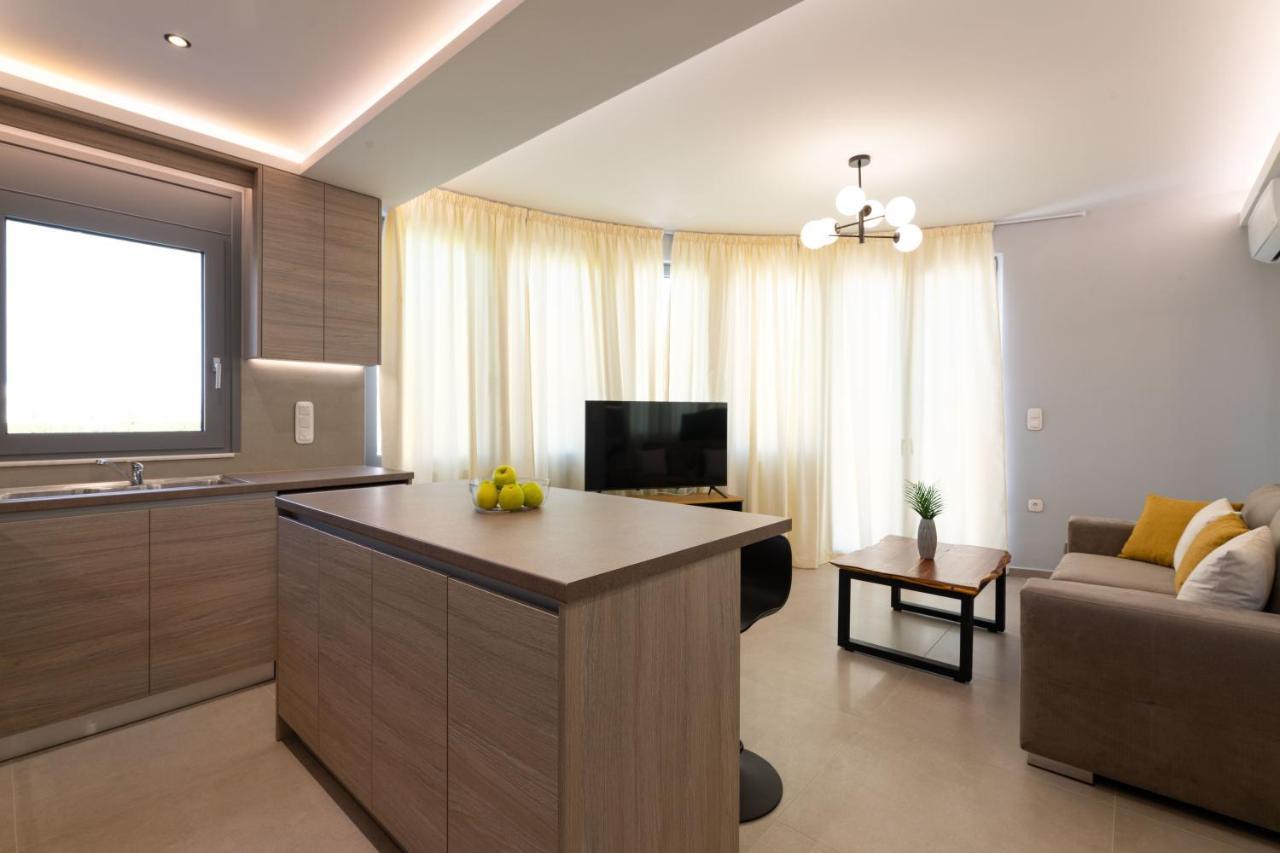 Tsatos Luxury Residence Kremastí Exteriör bild