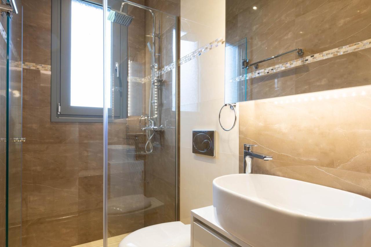 Tsatos Luxury Residence Kremastí Exteriör bild